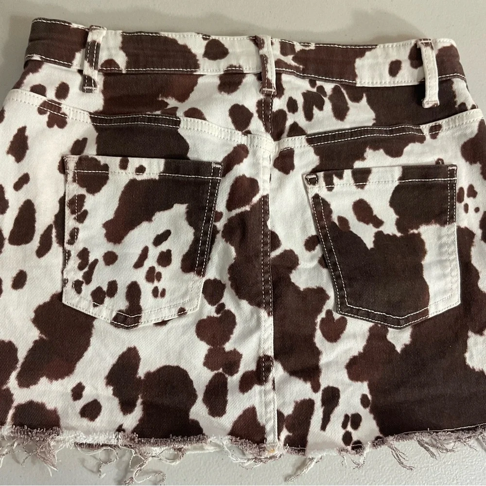 No Boundaries Women's Denim Mini Skirt Size xtra Small Cow Print Brown